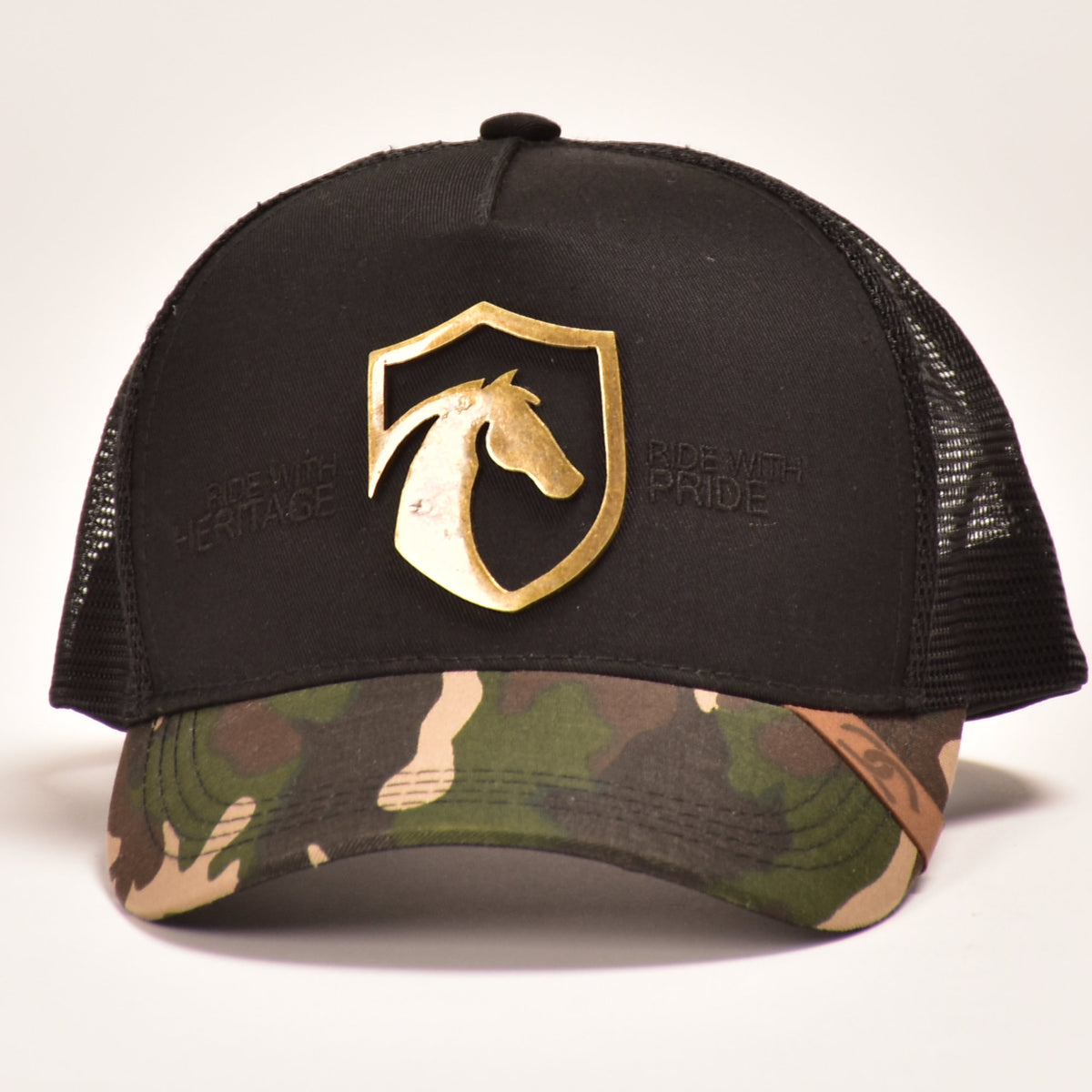 Gorra Mustang Conmemoración Gold