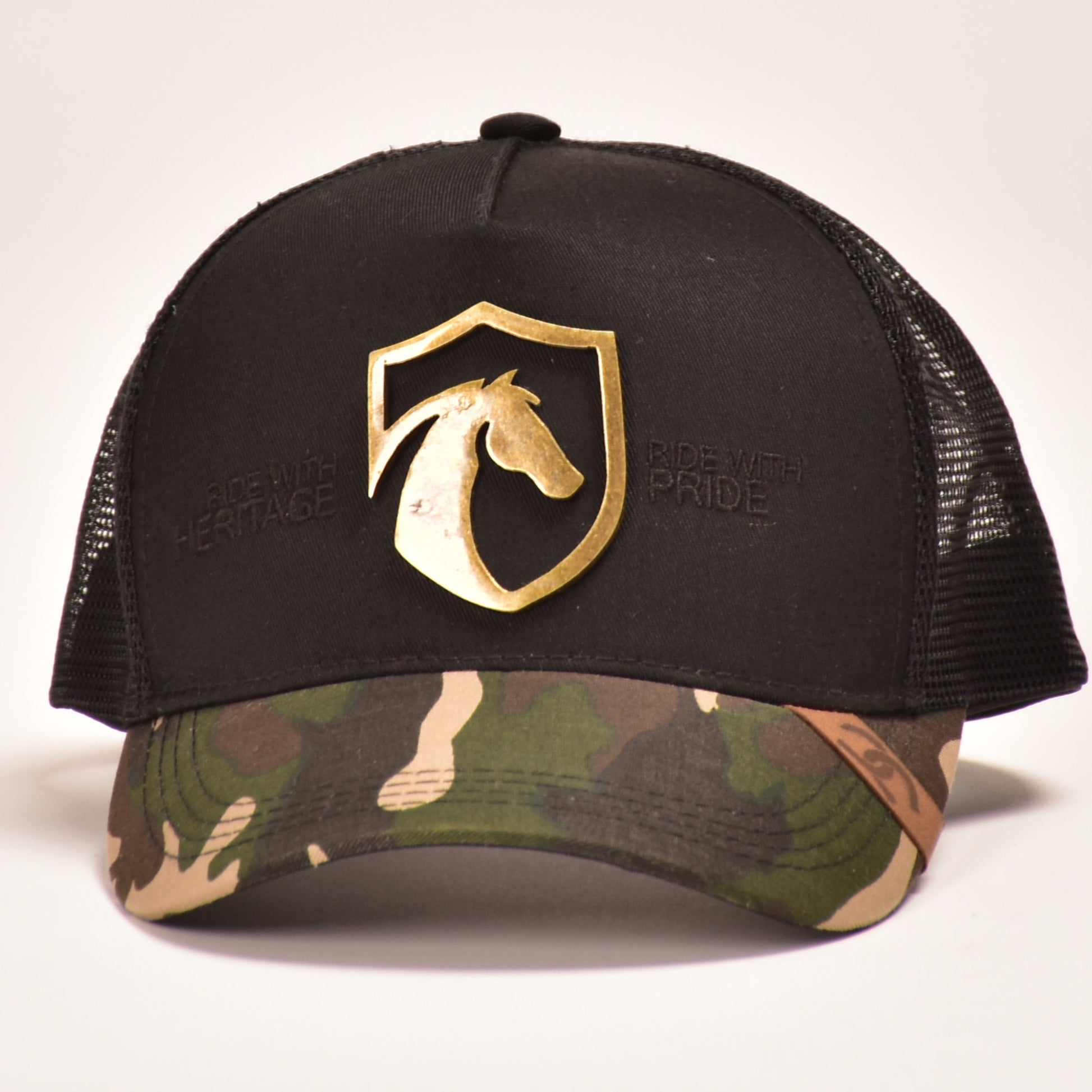 Gorra Mustang Conmemoración Gold