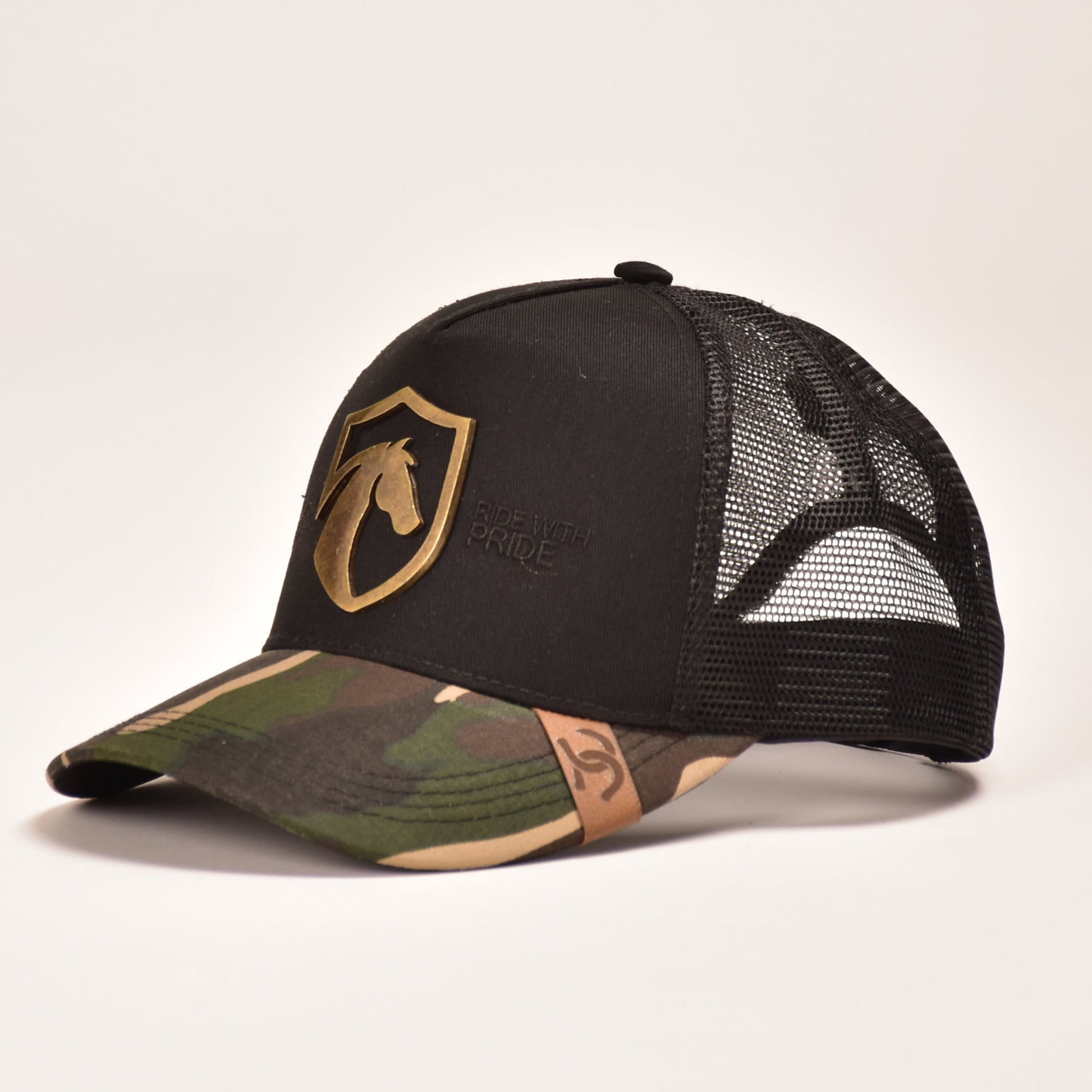 Gorra Mustang Conmemoración Gold
